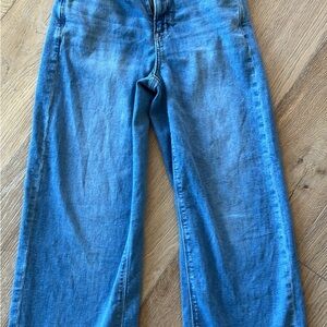 American Eagle Outfitters Blue wide leg stretch Jeans